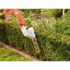 Ikra IGBS 3,6 Akku Gras- Und Strauchschere -OUTSUNNY Shop 2031591000 prod 005