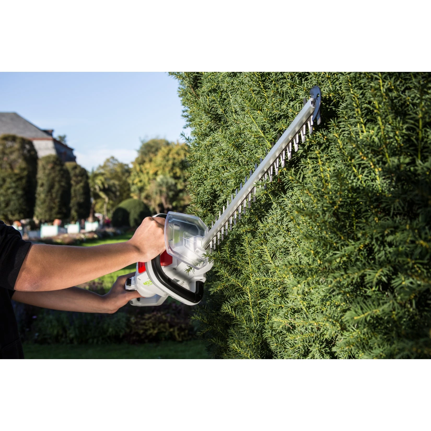 Ikra IAHS 40-5425 Solo 40 V Akku-Heckenschere 5 Ikra IAHS 40-5425 Solo 40 V Akku-Heckenschere – Bild 3