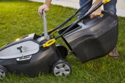 ALPINA Akku-Rasenmäher AL1 3820 Li - Inkl. 2x 4 Ah Akku U. Doppel-Ladegerät -OUTSUNNY Shop 2225740000 prod 005