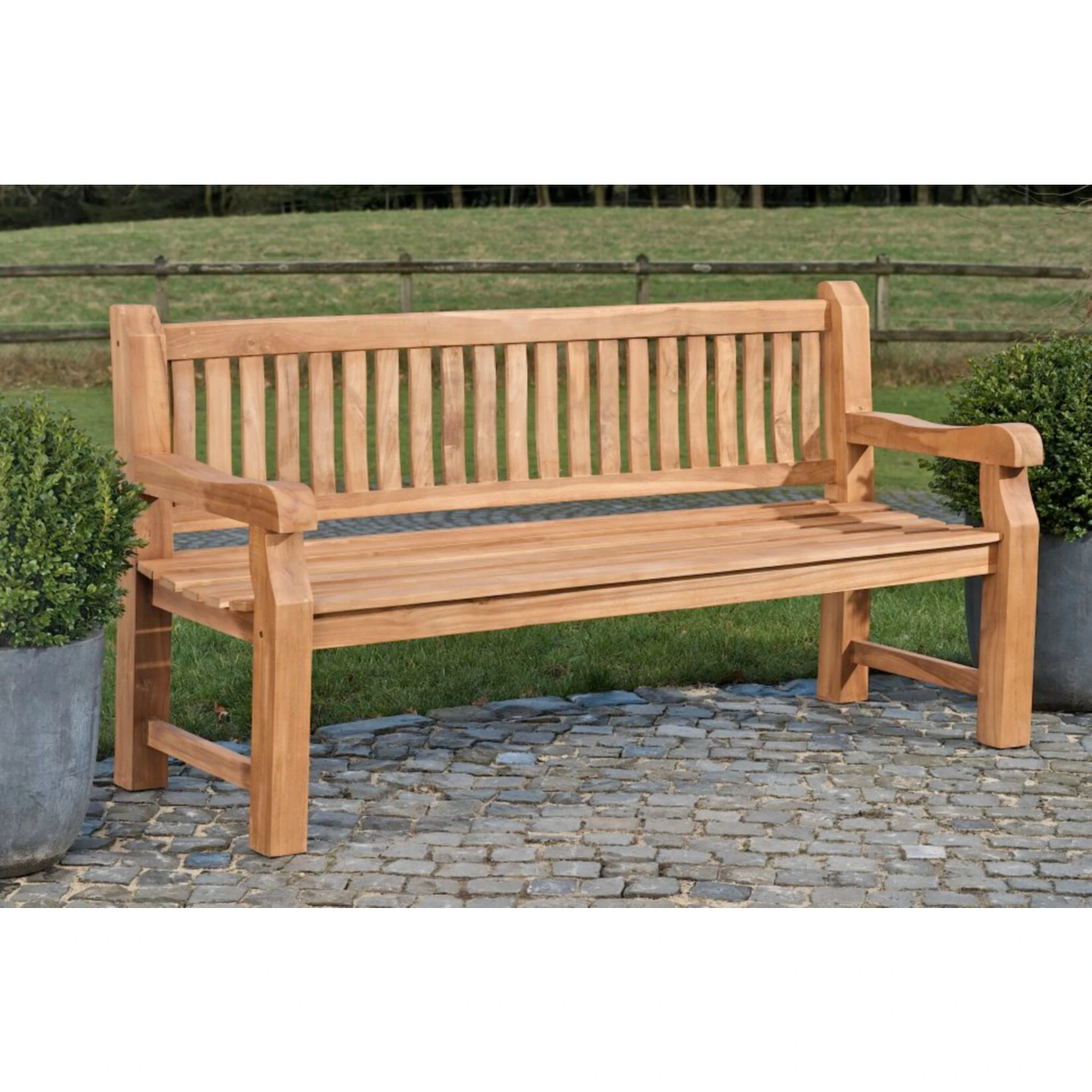 CLP Wetterfeste Gartenbank JACKSON Aus Massivem Teakholz I Holzbank Mit Ergonomischer Sitzfläche I In Verschiedenen Größen Erhältlich 4 CLP Wetterfeste Gartenbank JACKSON Aus Massivem Teakholz I Holzbank Mit Ergonomischer Sitzfläche I In Verschiedenen Größen Erhältlich – Bild 2