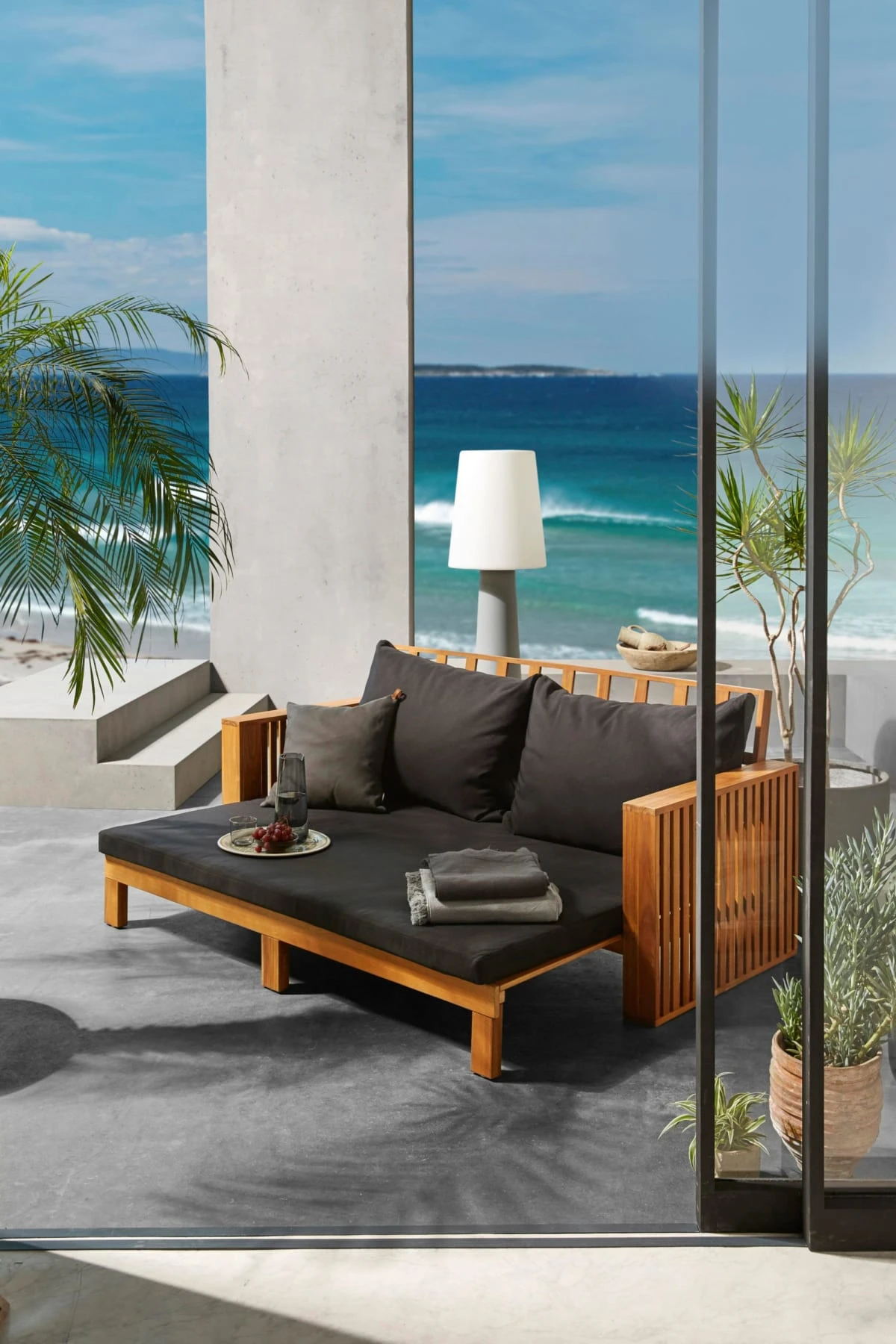 Outdoor-Daybed Meran Natur/Schwarz 4 Outdoor-Daybed Meran Natur/Schwarz – Bild 2